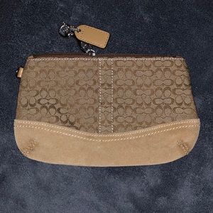 Tan Coach multifunctional pouch